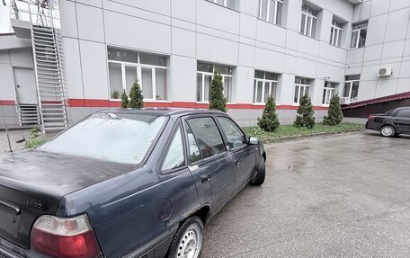 Daewoo Nexia I рестайлинг, 2003 год, 66 000 рублей, 4 фотография