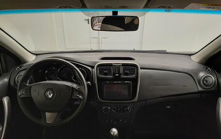 Renault Sandero II рестайлинг, 2015 год, 923 000 рублей, 17 фотография