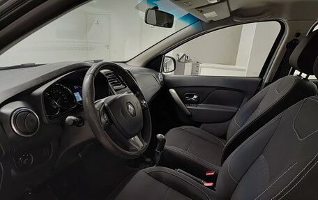 Renault Sandero II рестайлинг, 2015 год, 923 000 рублей, 20 фотография