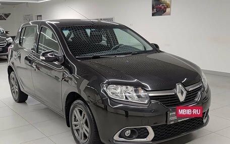 Renault Sandero II рестайлинг, 2015 год, 923 000 рублей, 3 фотография