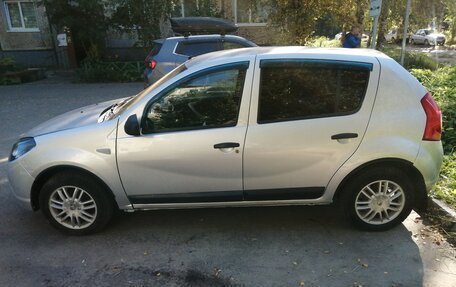 Renault Sandero I, 2012 год, 270 000 рублей, 1 фотография