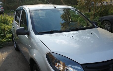 Renault Sandero I, 2012 год, 270 000 рублей, 7 фотография