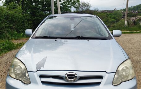 Toyota Corolla, 2004 год, 550 000 рублей, 2 фотография