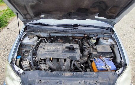 Toyota Corolla, 2004 год, 550 000 рублей, 13 фотография