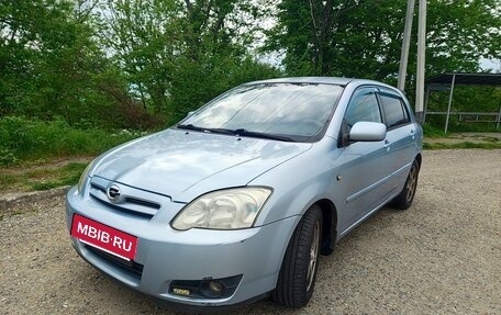 Toyota Corolla, 2004 год, 550 000 рублей, 3 фотография