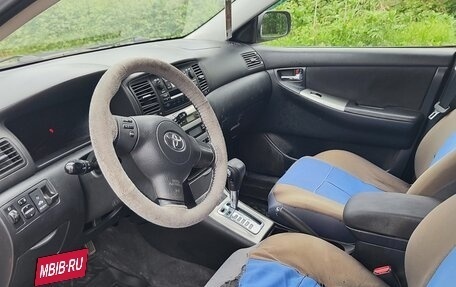 Toyota Corolla, 2004 год, 550 000 рублей, 10 фотография