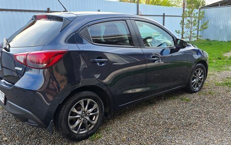 Mazda Demio IV, 2014 год, 930 000 рублей, 5 фотография