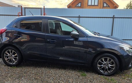 Mazda Demio IV, 2014 год, 930 000 рублей, 4 фотография