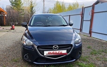 Mazda Demio IV, 2014 год, 930 000 рублей, 2 фотография