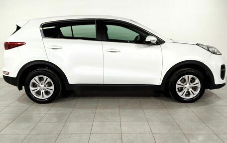 KIA Sportage IV рестайлинг, 2018 год, 1 640 000 рублей, 4 фотография