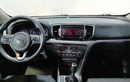 KIA Sportage IV рестайлинг, 2018 год, 1 640 000 рублей, 15 фотография