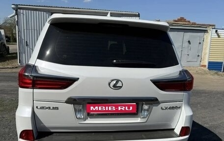 Lexus LX III, 2017 год, 9 500 000 рублей, 5 фотография