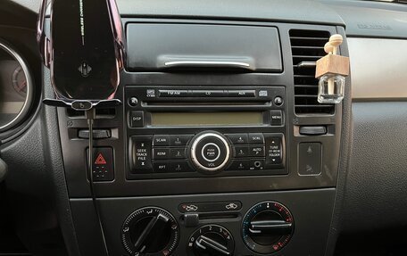 Nissan Tiida, 2011 год, 650 000 рублей, 7 фотография