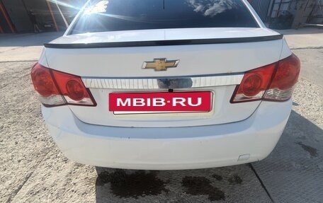Chevrolet Cruze II, 2010 год, 350 000 рублей, 4 фотография