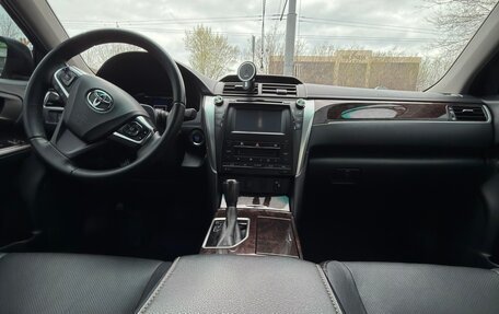 Toyota Camry, 2016 год, 2 100 000 рублей, 19 фотография