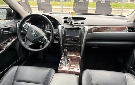 Toyota Camry, 2016 год, 2 100 000 рублей, 20 фотография