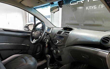 Chevrolet Spark III, 2012 год, 725 000 рублей, 10 фотография