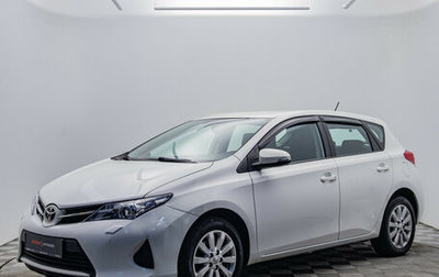 Toyota Auris II, 2013 год, 1 070 000 рублей, 1 фотография