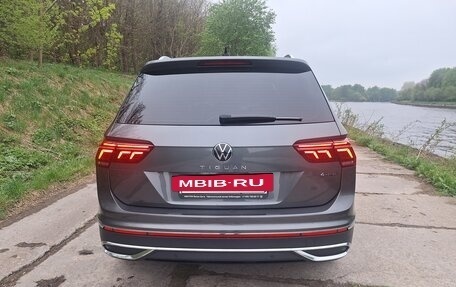 Volkswagen Tiguan II, 2021 год, 3 200 000 рублей, 8 фотография
