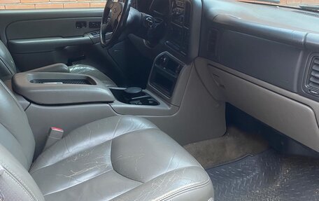 Chevrolet Tahoe II, 2005 год, 550 000 рублей, 7 фотография