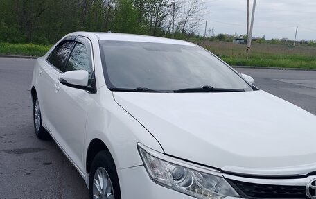 Toyota Camry, 2016 год, 1 180 000 рублей, 2 фотография