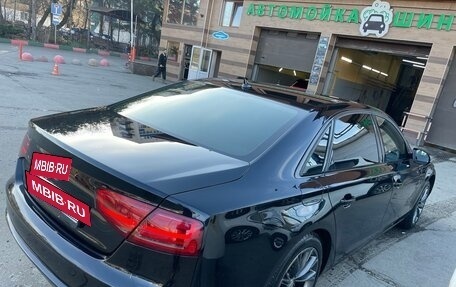 Audi A8, 2012 год, 1 950 000 рублей, 3 фотография