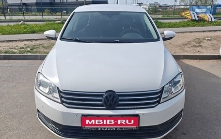 Volkswagen Passat B7, 2011 год, 900 000 рублей, 6 фотография