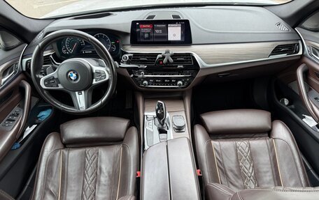 BMW 5 серия, 2019 год, 4 350 000 рублей, 11 фотография