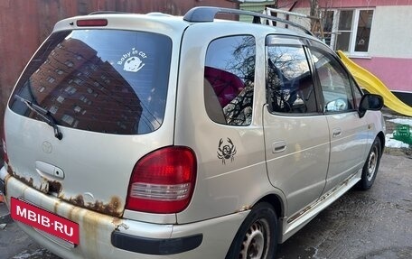 Toyota Corolla Spacio II, 1997 год, 250 000 рублей, 3 фотография