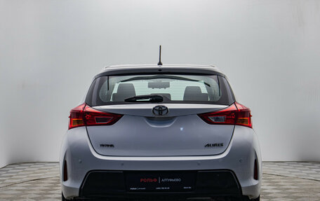 Toyota Auris II, 2013 год, 1 070 000 рублей, 4 фотография