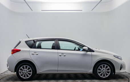 Toyota Auris II, 2013 год, 1 070 000 рублей, 6 фотография