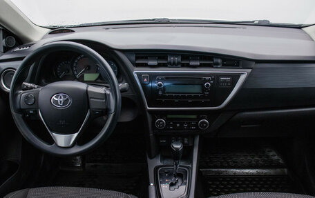 Toyota Auris II, 2013 год, 1 070 000 рублей, 13 фотография