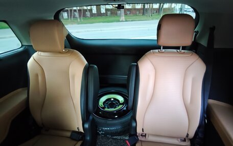 KIA Carnival, 2021 год, 5 200 000 рублей, 10 фотография