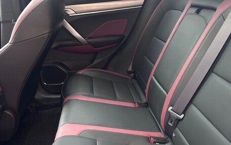 Geely Coolray I, 2024 год, 1 950 000 рублей, 9 фотография