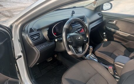 KIA Rio III рестайлинг, 2015 год, 750 000 рублей, 3 фотография