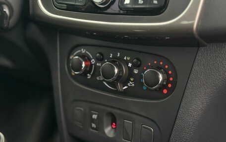 Renault Sandero II рестайлинг, 2021 год, 1 249 000 рублей, 15 фотография