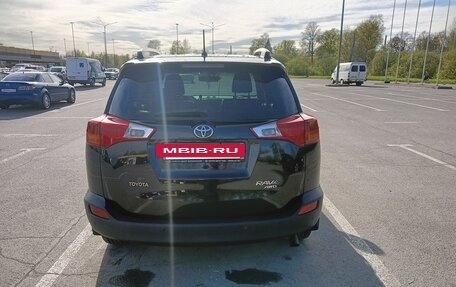Toyota RAV4, 2014 год, 1 990 000 рублей, 6 фотография