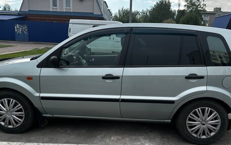 Ford Fusion I, 2004 год, 355 000 рублей, 6 фотография
