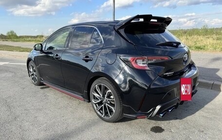 Toyota Corolla, 2020 год, 1 990 000 рублей, 2 фотография