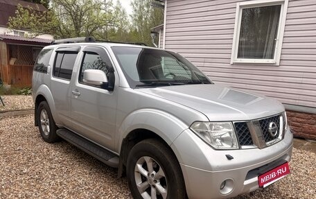Nissan Pathfinder, 2008 год, 990 000 рублей, 3 фотография