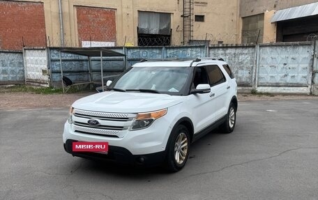 Ford Explorer VI, 2013 год, 1 400 000 рублей, 6 фотография
