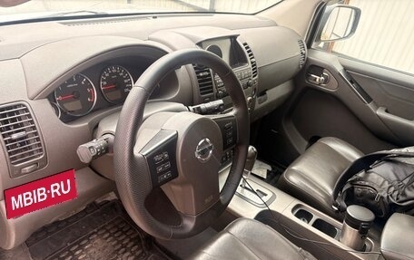 Nissan Pathfinder, 2008 год, 990 000 рублей, 26 фотография