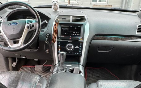 Ford Explorer VI, 2013 год, 1 400 000 рублей, 7 фотография