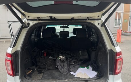 Ford Explorer VI, 2013 год, 1 400 000 рублей, 11 фотография