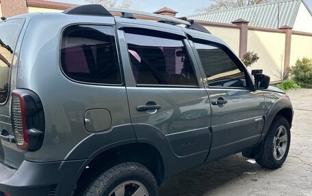 Chevrolet Niva I рестайлинг, 2014 год, 710 000 рублей, 4 фотография