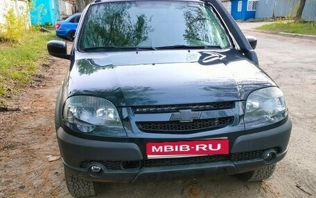 Chevrolet Niva I рестайлинг, 2017 год, 700 000 рублей, 1 фотография