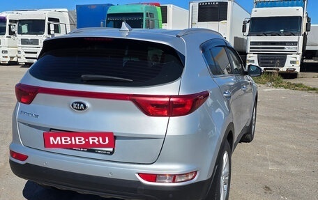 KIA Sportage IV рестайлинг, 2018 год, 1 799 000 рублей, 3 фотография