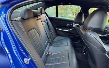 BMW 3 серия, 2020 год, 3 870 000 рублей, 29 фотография