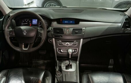 Renault Latitude I, 2010 год, 979 000 рублей, 9 фотография