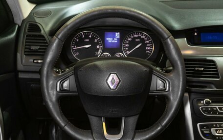 Renault Latitude I, 2010 год, 979 000 рублей, 13 фотография
